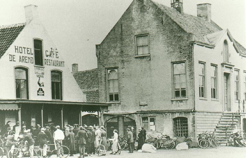 25